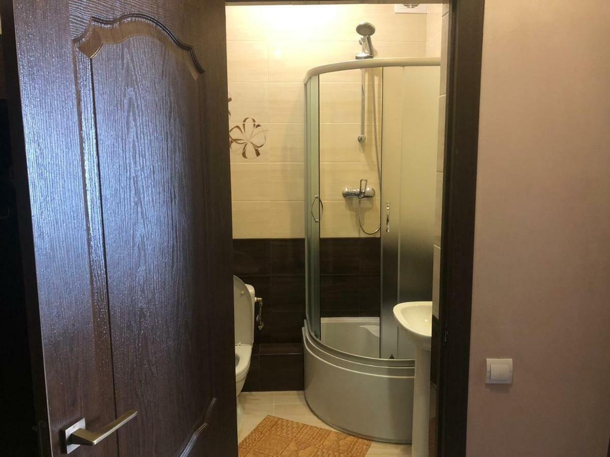 Hotel 18 Lviv Extérieur photo