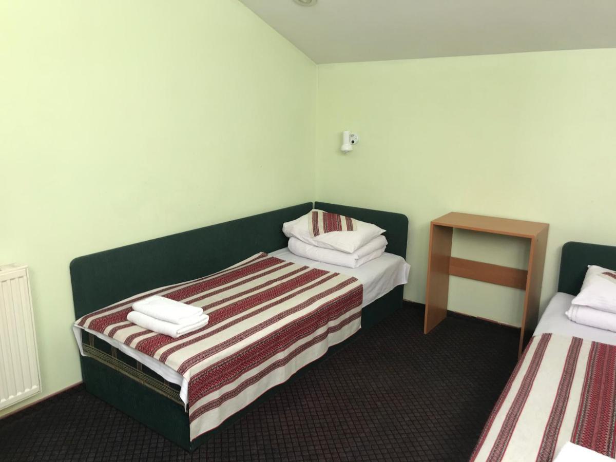 Hotel 18 Lviv Extérieur photo